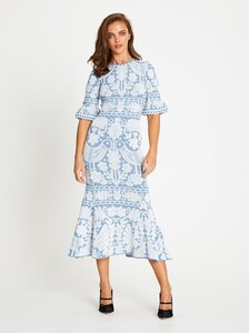 319WADR01701428-la-javanaise-midi-dress-cloud-aliceMcCALL-5_f14f7e44-3f21-4f28-bf3d-f46757e209f4.thumb.jpg.c2ce7fe051fdd9c34f2c749063cc05f3.jpg