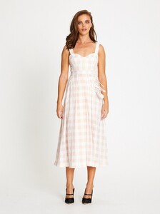 319WADR01901396-pink-moon-dress-powder-pink-aliceMcCALL-2.thumb.jpg.6d0049414b0823f8ecdfd2272a097d92.jpg