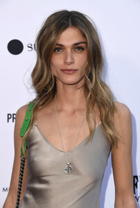 Elisa+Sednaoui+Daily+Front+Row+5th+Annual+UhhZ_9p0QAFx.jpg