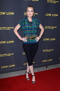        hen180819BZNimage114.jpg