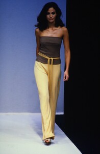 443063240_paco-rabanne-ss-1997(3).thumb.jpg.c38f14ce0c6caee82aeddccea4fa39d8.jpg