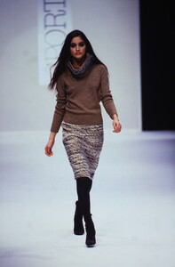 498550954_korina(11).thumb.jpg.c03223a64e37c733dcbc2d378d7be27b.jpg