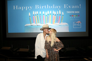 Evan+Ross+Ashlee+Simpson+Ross+Celebrate+Birthday+wmtadrA_eSkx.jpg