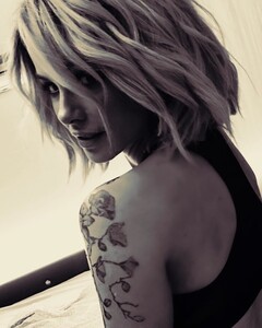 740full-kate-beckinsale.jpg