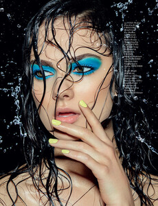 799652362_142-146Lofficiel31-MAJORBEAUTY-4.thumb.jpg.ae165ac80ae44cfe5d1882bda12d4cef.jpg