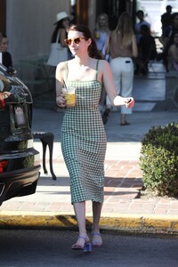        rob160819BZNimage125.jpg