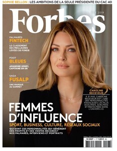 Caroline Receveur Forbes été 2019.jpg