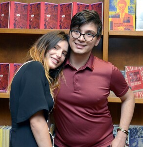       tho080819BZNimage113.jpg