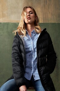 CrossJeans_fw2019_20-(28).thumb.jpg.02ae161d0e8d3086a57bc86312a58584.jpg