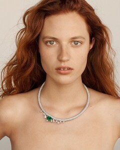 Diamond-and-Emerald-Eva-Necklace.thumb.jpg.91e5774c722e1bc4452fa22f85211ec0.jpg