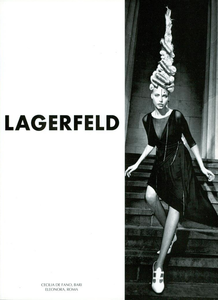 Karl_Lagerfeld_Spring_Summer_1994_02.thumb.png.a9106a3ad2a36d9c3a090cd1476ab369.png