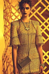 adamodepax_gold_hr-9.thumb.jpg.f109b66203fd87c8e5861f24bf233f67.jpg