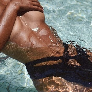cocoandnutsswim_54511188_120143702491914_8715384649013902682_n.thumb.jpg.9b7e740e0645087a749f1015ae97afd3.jpg