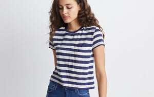 crop_classic_crewneck_blue_stripe-18974-Final-pip-pi-3.jpg