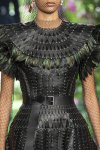 dior-hc-clp-rf19-0855.thumb.jpg.8f972c55f90df446b1fb12a9864f3bcc.jpg