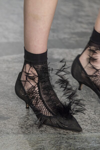 dior-hc-clp-rf19-0930.thumb.jpg.9c3a40ebe4cfd583cf7021cafab22de4.jpg