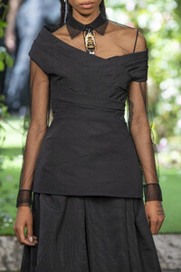 dior-hc-clp-rf19-1114.thumb.jpg.8021eda02daaedfaabd3c624e0493657.jpg