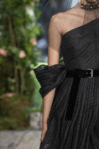 dior-hc-clp-rf19-1174.thumb.jpg.311242dda58e0a6efbd2c5914952828f.jpg