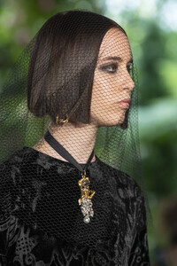 dior-hc-clp-rf19-1415.thumb.jpg.41a5ca80eccd8313d404633e02770735.jpg