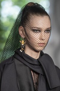 dior-hc-clp-rf19-1484.thumb.jpg.1deef4165ce0253325444492b82024f5.jpg