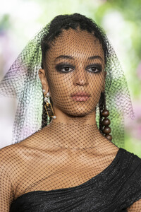 dior-hc-clp-rf19-1564.thumb.jpg.323e5ba9411d3d08121f8b9582b484fb.jpg