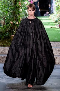 dior-hc-rf19-2132.thumb.jpg.710d61cd6c48c028ce1fcc4fee6a7f8f.jpg
