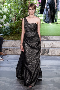 dior-hc-rf19-2176.thumb.jpg.db5c4cf43bd37b09b530574e1ee8f2d8.jpg