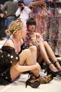 dundas-hc-bks-m-rf19-7106.thumb.jpg.d607b79bf7b201ee2b9733c556df430e.jpg