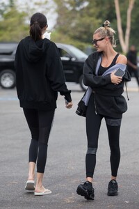hailey-rhode-bieber-and-kendall-jenner-out-in-west-hollywood-08-19-2019-0.jpg