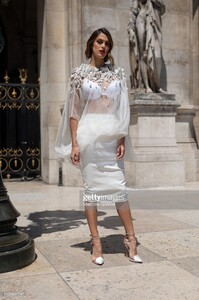 iris-mittenaere-is-seen-on-the-street-during-paris-fashion-week-haute-picture-id1159667747.jpg