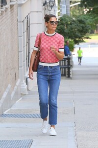 katie-holmes-in-casual-outfit-nyc-08-04-2019-8.jpg