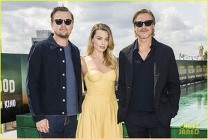 leonardo-dicaprio-margot-robbie-brad-pitt-once-upon-a-time-in-hollywood-to-berlin-06.jpg