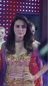 mandana-karimi-a-raj-purohit-shoot-for-english-hindi-film-b-positive-amazing-stills-8.jpg