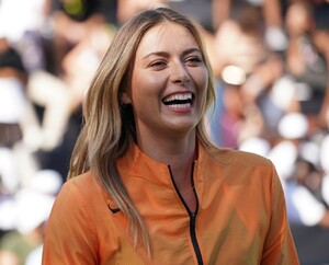 maria-sharapova-nike-queens-of-the-future-tennis-event-in-new-york-08-20-2019-4.jpg