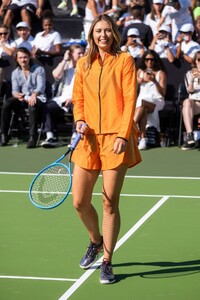 maria-sharapova-nike-queens-of-the-future-tennis-event-in-new-york-08-20-2019-9.jpg
