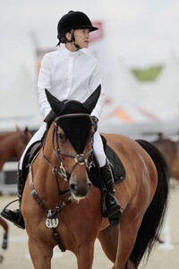 mary-kate-olsen-the-international-jumping-of-the-longines-global-champions-tour-in-paris-july-2019-2.jpg