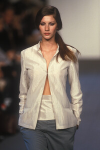 narciso-rodriguez-ss-1999-2.thumb.jpg.ef5dbca3885e794809172d5ebe4e041b.jpg