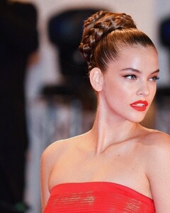 realbarbarapalvin_67460919_2101453823494451_5163564176527667343_n.jpg