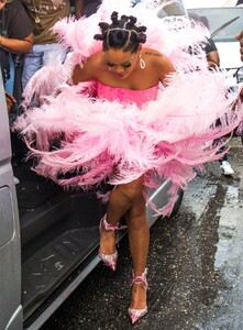 rihanna-in-a-costume-at-barbados-kadooment-day-parade-08-05-2019-3.jpg