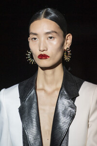 schiaparelli-hc-clp-rf19-8941.thumb.jpg.94d6702a05057614e1bcf09995e05537.jpg