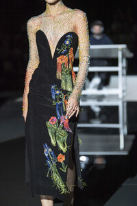 schiaparelli-hc-clp-rf19-9105.thumb.jpg.51c3145757c272c45048728c9be7487a.jpg
