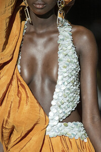 schiaparelli-hc-clp-rf19-9258.thumb.jpg.acb3db2f40f29f1bb713cd4c418e07a3.jpg