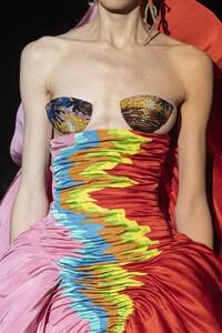 schiaparelli-hc-clp-rf19-9335.thumb.jpg.8aef78beca12d16087e084e0b69b210d.jpg