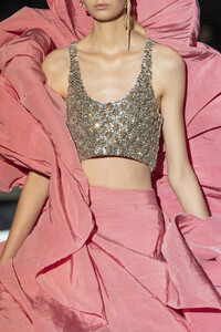 schiaparelli-hc-clp-rf19-9348.thumb.jpg.2702c096d4c2885409b33dda65e07326.jpg