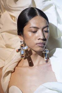 schiaparelli-hc-clp-rf19-9396.thumb.jpg.d002a2bc064b04126518a59330230858.jpg