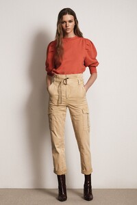 00004-Frame-SS20-Ready-To-Wear.thumb.jpg.def39357e1bb8d373576aed1621cb436.jpg
