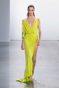 00045-Cong-Tri-Ready-To-Wear-Spring-2020.thumb.jpg.9b2499d073863213bf11535ce455a0a5.jpg