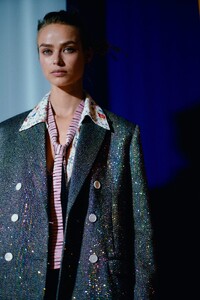 00052MISSONI_Vogueint_21sep19_credit_Jamie-Stoker.thumb.jpg.6074b156c111bd1751649a85eb1348fd.jpg