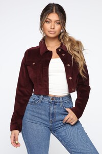 07-03-19_Studio_3_JP_10-10-56_9__FN60271T80_Burgundy_0671_JK.jpg