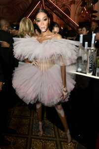 Winnie+Harlow+Belvedere+Event+NYC+laOtAtWbOqMx.jpg